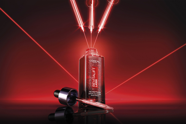 canaldis-lorealparis-novedad-serum-revitaliftlaser-tri-peptidos
